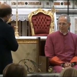 Mons. Guido Marini celebra messa nella Chiesa SS. Rosario in Latiano